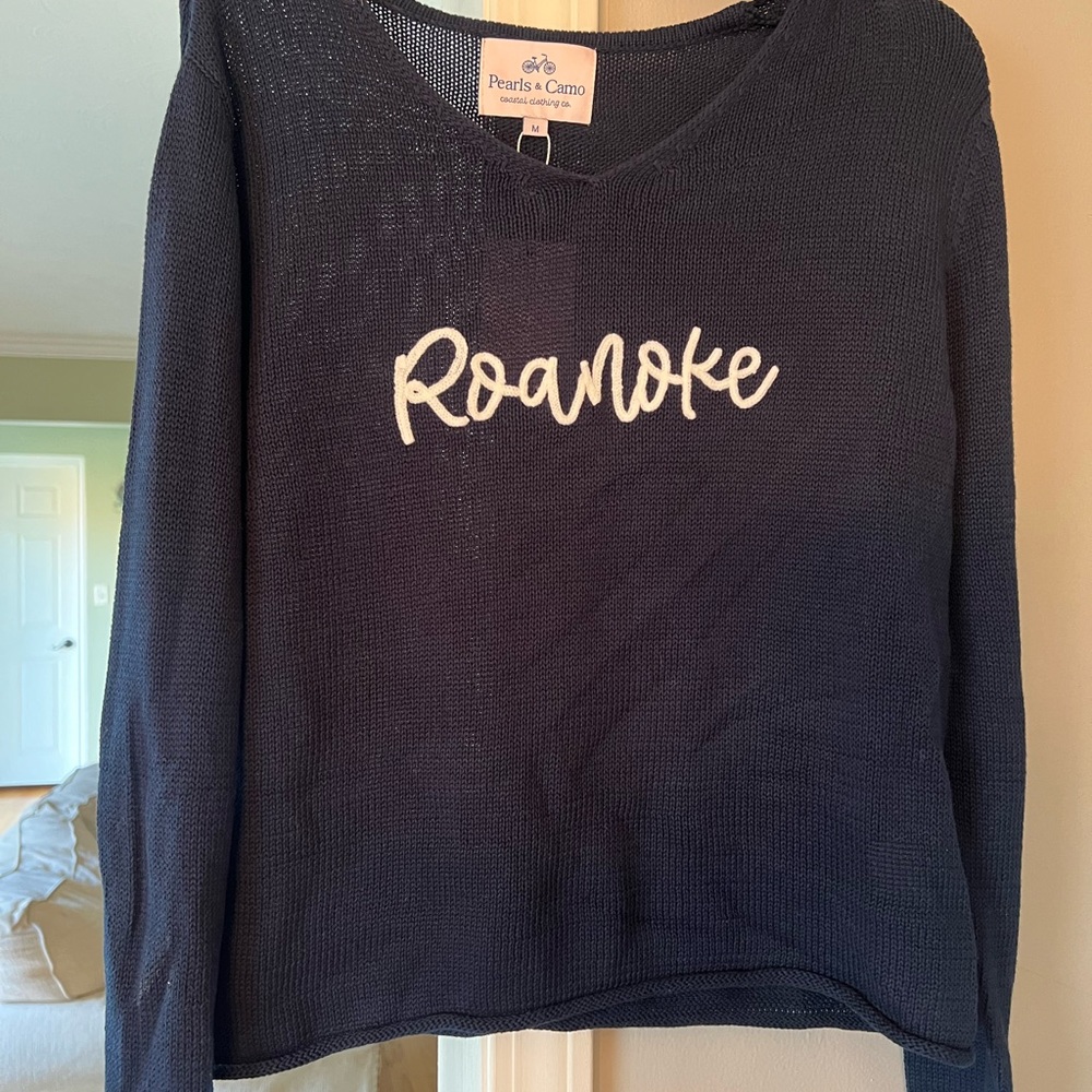 Women's Pearl & Camo Navy Sweater